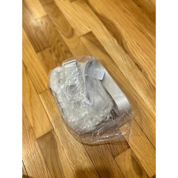 NWT Lululemon Everywhere Fleece Belt Bag / Natural Ivory Trench - Picture 6 of 6